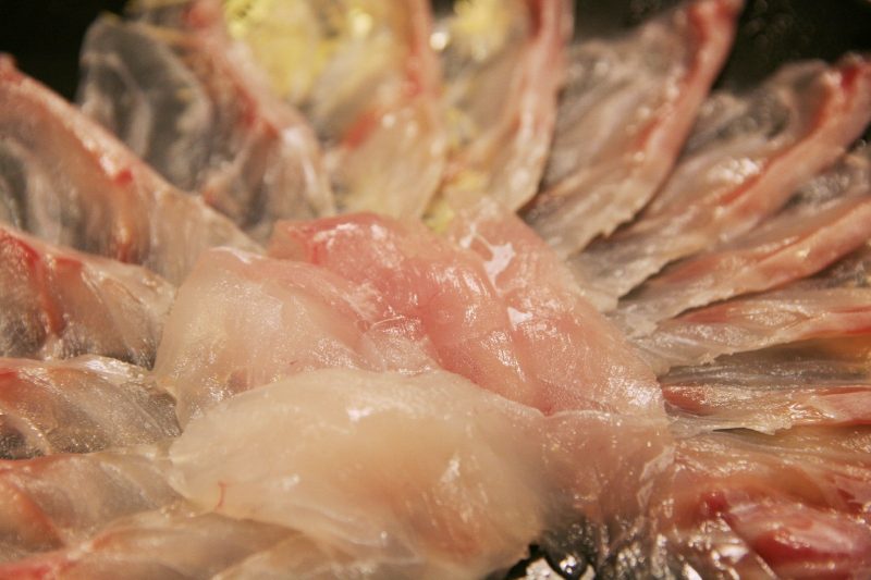 あら 魚 日本の食べ物用語辞典