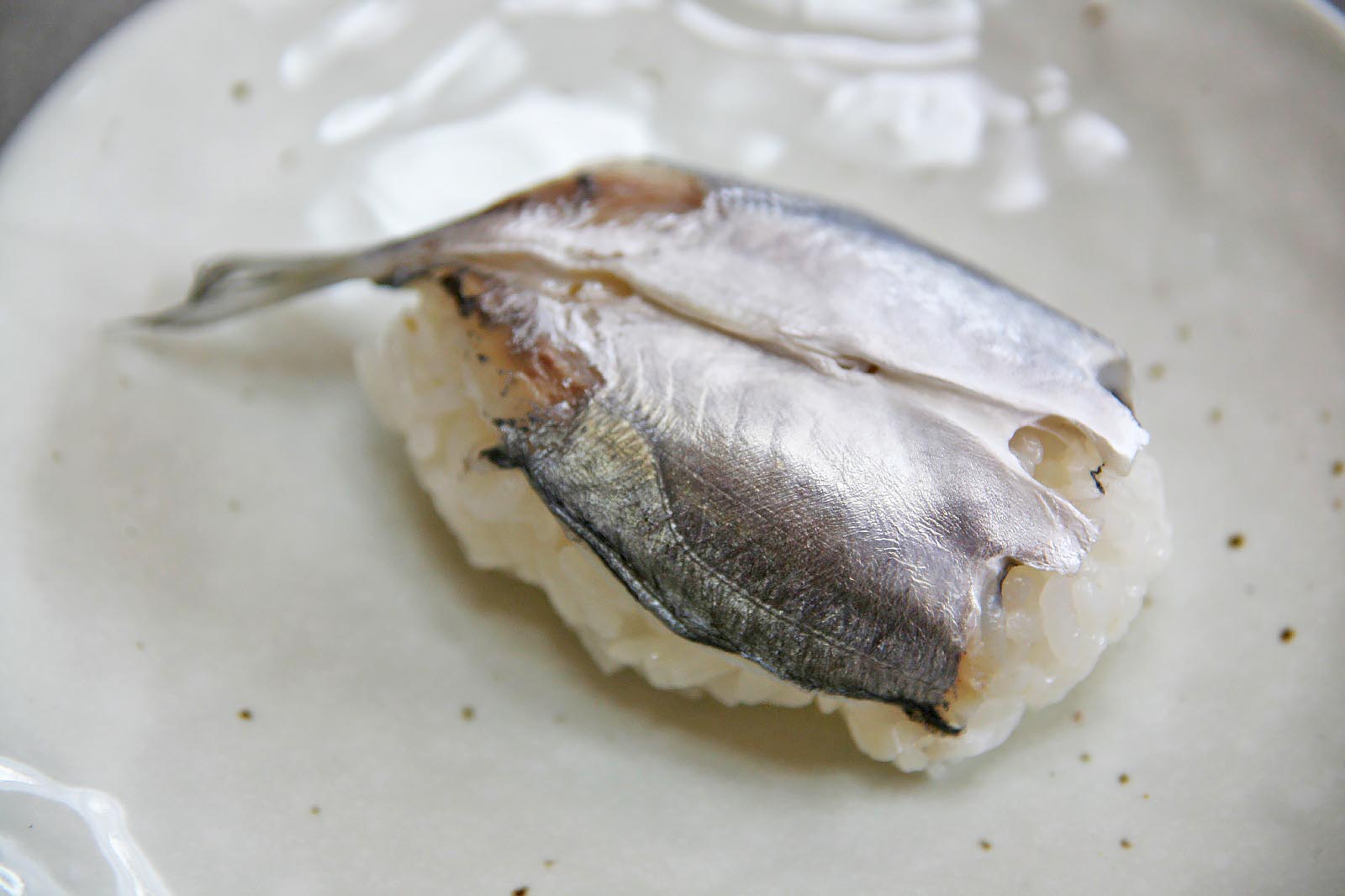 小アジの寿司 日本の食べ物用語辞典